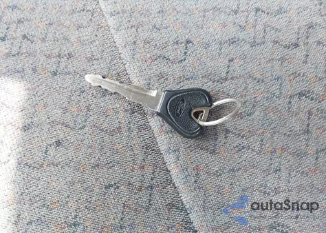 1997 Ford Escort Lx from USA, damaged, VIN 3FALP15P3VR155580